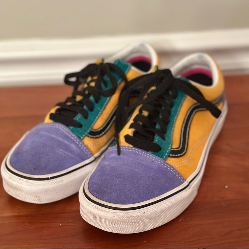 VANS Old Skool sneakers size 8